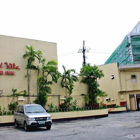 Mahal Kita Drive Inn Pasay Esterno foto
